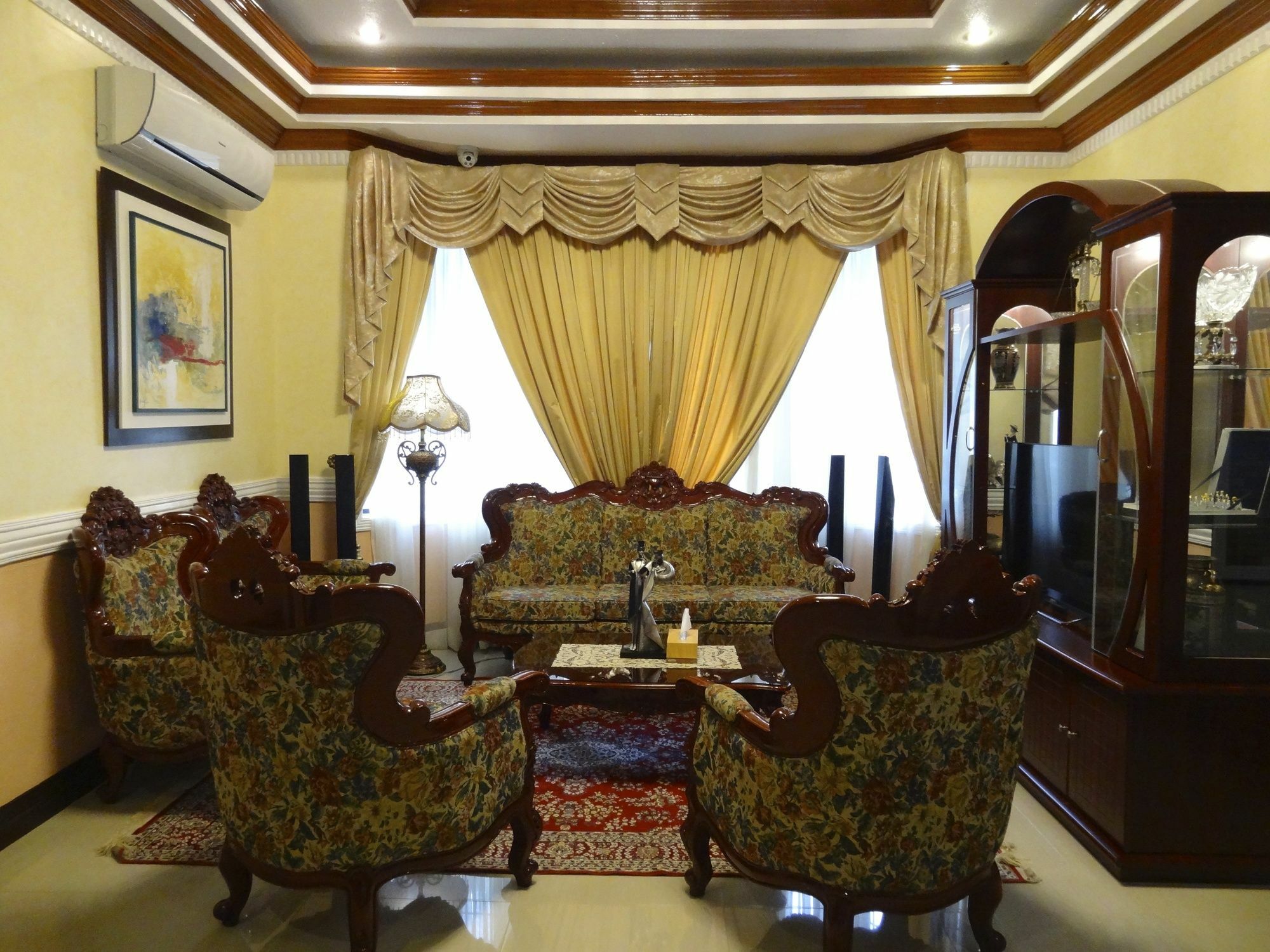 The Executive Villa Inn & Suites Davao City Kültér fotó